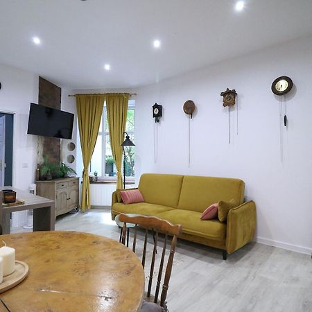Slovak Apartment City Center カトヴィツェ エクステリア 写真