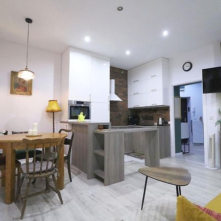 Slovak Apartment City Center カトヴィツェ エクステリア 写真