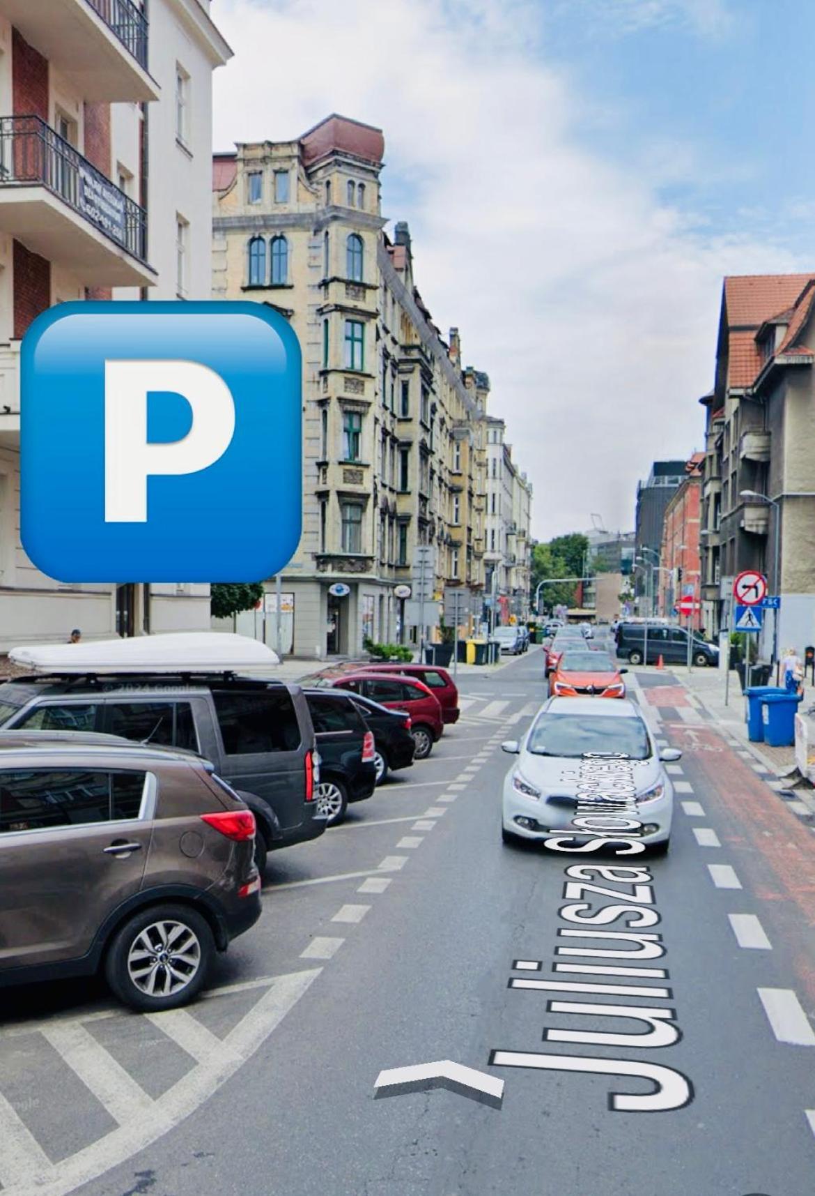 Slovak Apartment City Center カトヴィツェ エクステリア 写真